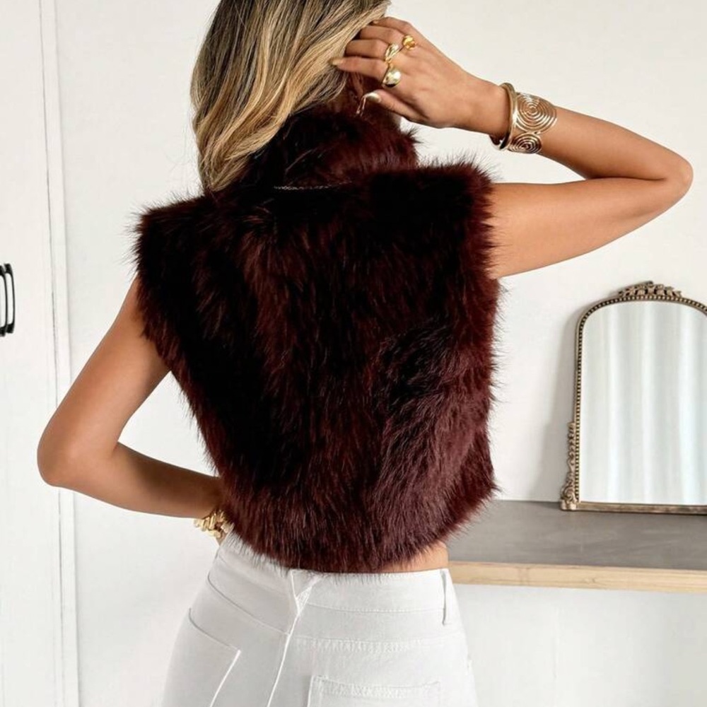Siren Gaze Siren Gaze Women's Burgundy Red And Brown Fur Turtleneck Vest Top - Picture 3 of 4